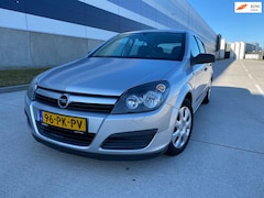 Opel Astra - 1.6 Essentia AIRCO/CRS.CNTR./ELEC.RMN/APK 2-27