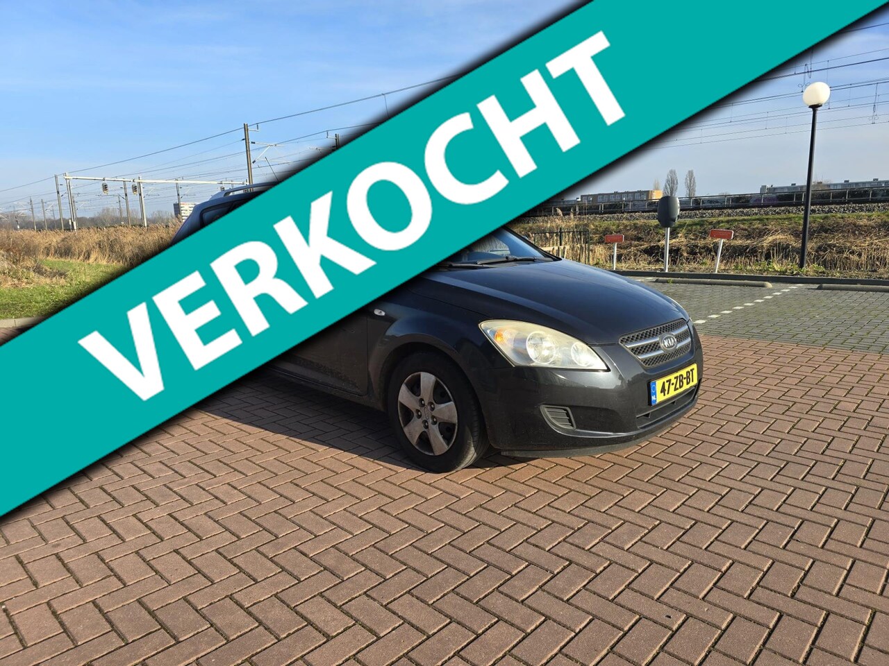 Kia Cee'd Sporty Wagon - 1.4 X-tra / AIRCO / ELEC. PAKKET - AutoWereld.nl