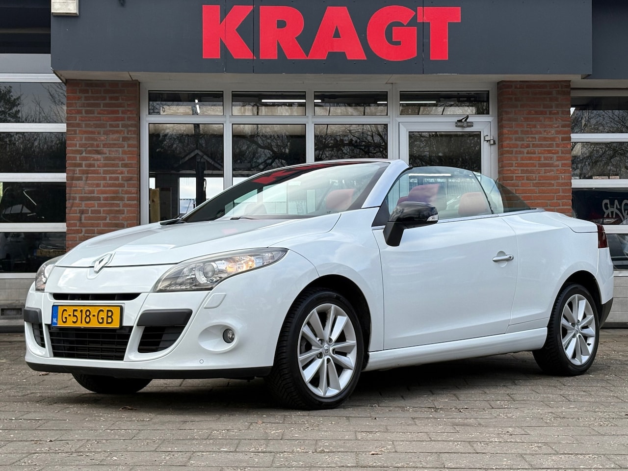 Renault Mégane coupé cabriolet - Dynamique 1.4 TCE 131 pk - Xenon - Leder - Panoramadak - AutoWereld.nl