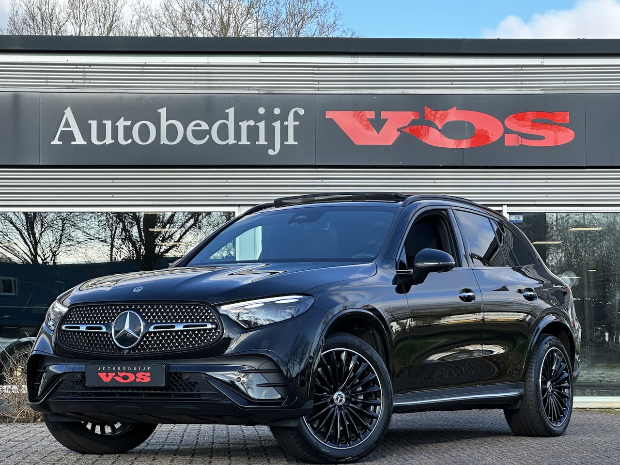 Mercedes-Benz GLC-klasse - 300e 4MATIC AMG Line | Panodak | Digitial light | 360 camera | ACC - AutoWereld.nl