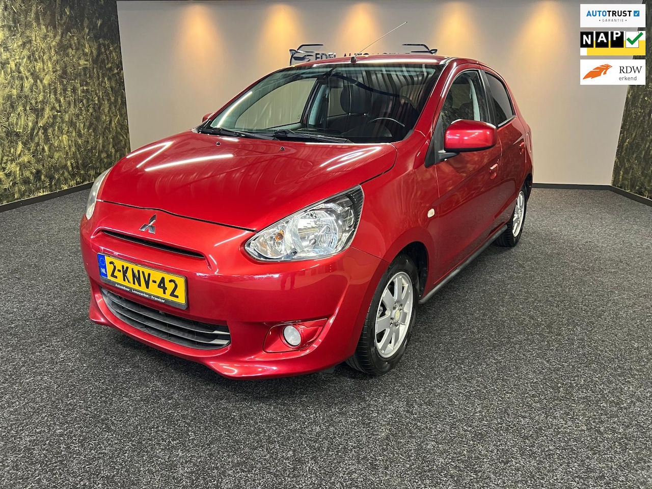Mitsubishi Space Star - 1.2 Instyle-NAP-AUTOMAAT-CAMERA-NAVI-CRUIS - AutoWereld.nl