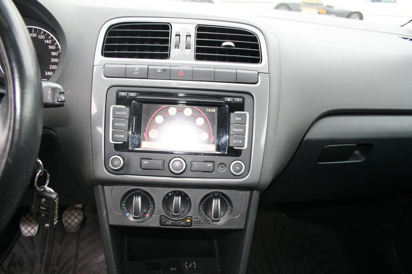 Volkswagen Polo - 1.2 TSI Highline 1.2 TSI Highline