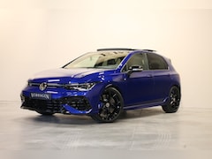 Volkswagen Golf - 8 R Performance Pack Akrapovic 2.0 TSI 320pk 4motion