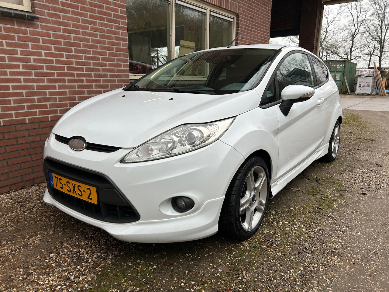 Ford Fiesta - 1.6 Metal 1.6 Metal - AutoWereld.nl