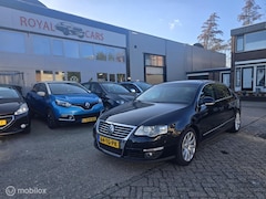 Volkswagen Passat - 2.0 TFSI Highline/ Leer / Navigatie