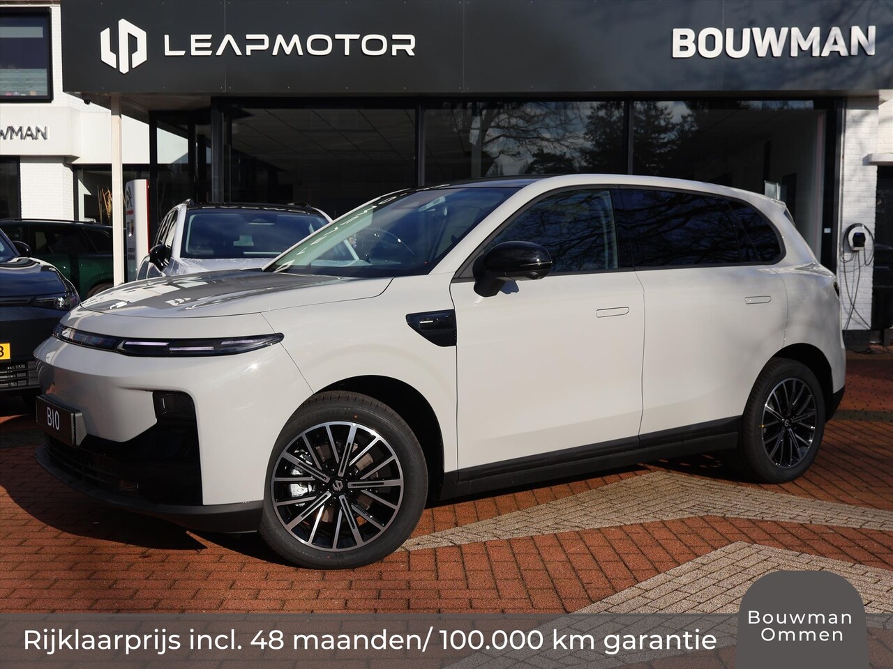 Leapmotor B10 - EV 67,1 kWh 218PK Design ProMax, Rijklaarprijs | NIEUW | Panoramadak | Navigatie | Camera - AutoWereld.nl