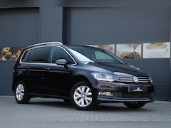 Volkswagen Touran - 1.2 TSI 7 Persoons Navi Ecc AdaptiveCruise Pdc Trekhaak PrivacyGlass 136000KM BJ2016