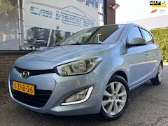 Hyundai i20 - 1.2i i-Deal|Airco|Trekhaak|Led|