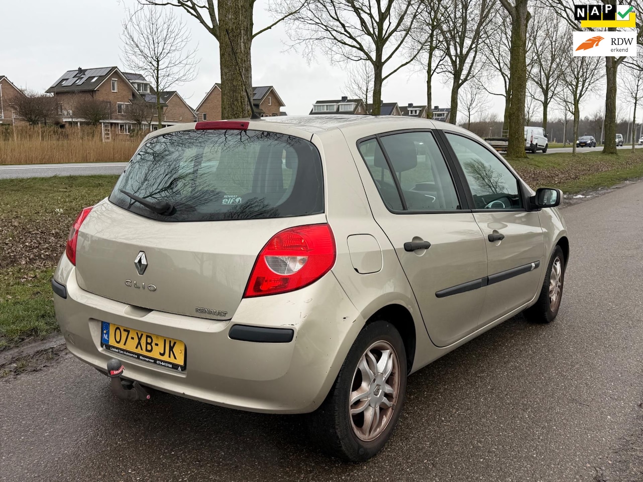 Renault Clio - 1.6-16V Dynamique | Automaat | Airco | Pano - AutoWereld.nl