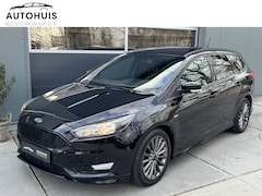 Ford Focus Wagon - 1.5 150pk H6 ST-Line Navigatie Stoel en Stuurverwarming Trekhaak