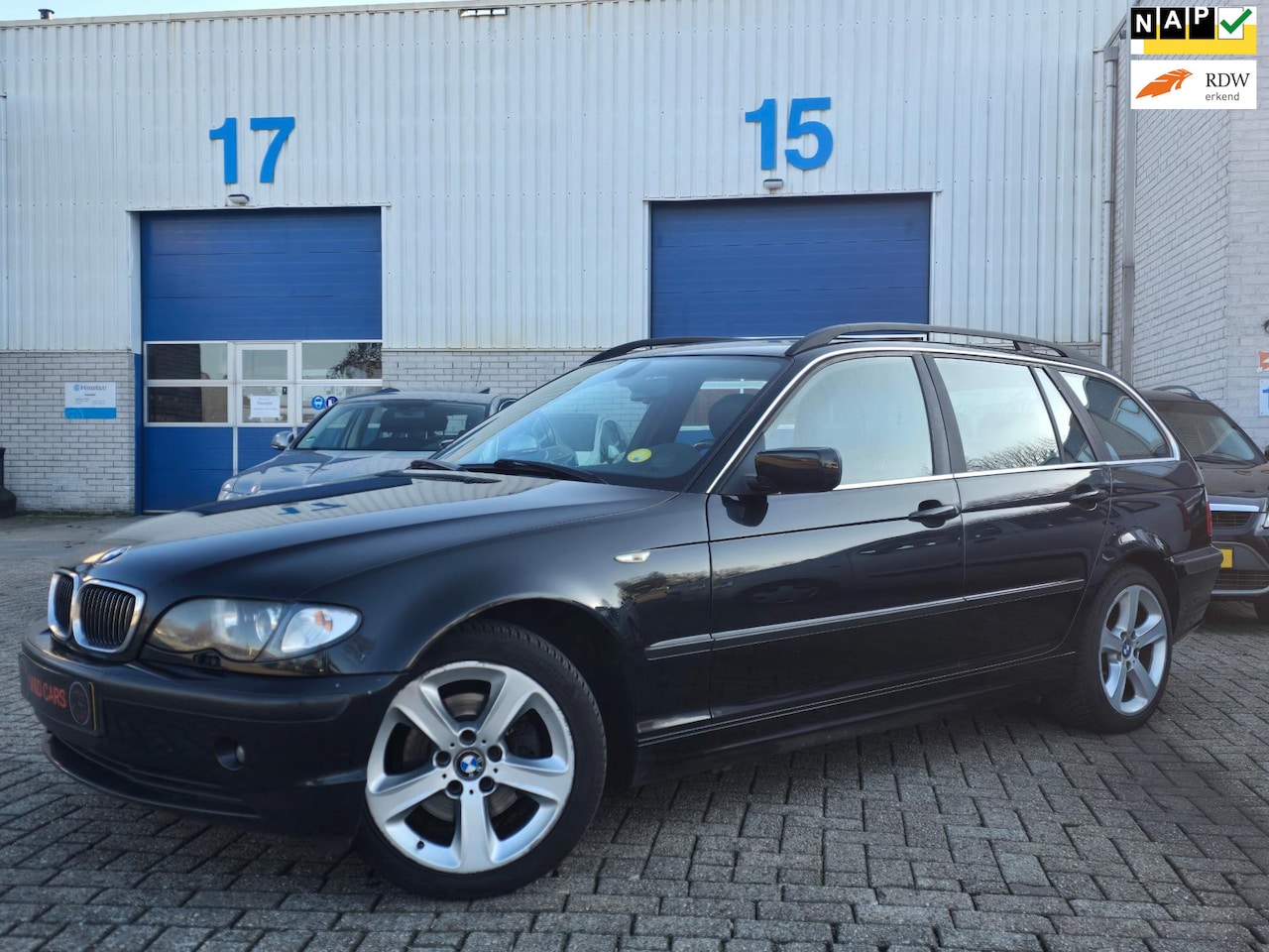 BMW 3-serie Touring - 325xi Special Edition AUTOMAAT/TREKHAAK/STOEL VERWARMING - AutoWereld.nl