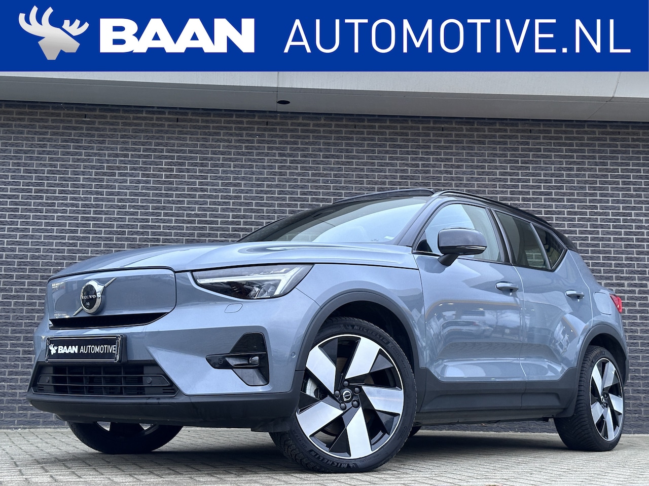 Volvo XC40 - Recharge P8 AWD R-Design | Panoramadak | 360 Camera | Navigatie - AutoWereld.nl