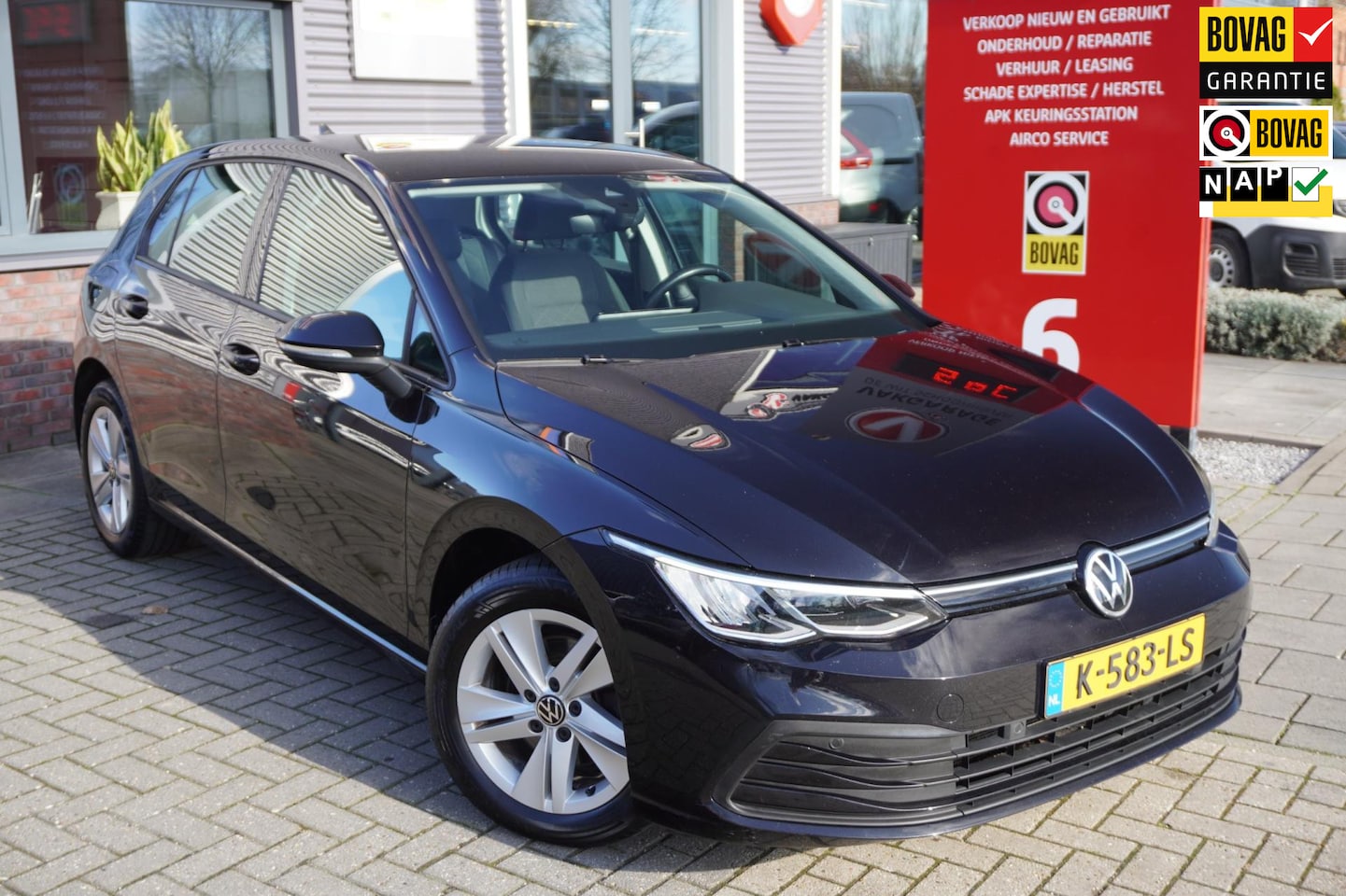 Volkswagen Golf - 1.0 TSI Life / ACC / Carplay / Sfeerverlichting / HIFI - AutoWereld.nl