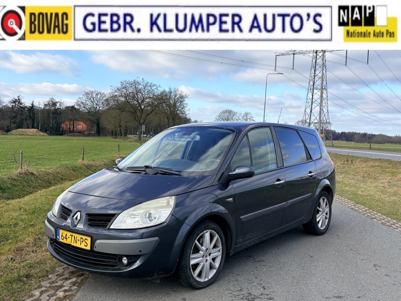 Renault Grand Scénic - 2.0-16V Tech Line 7p. Pano, Cruise, Airco/ECC, Isofix, 17" LM - AutoWereld.nl