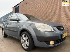 Kia Rio - 1.4 LXE