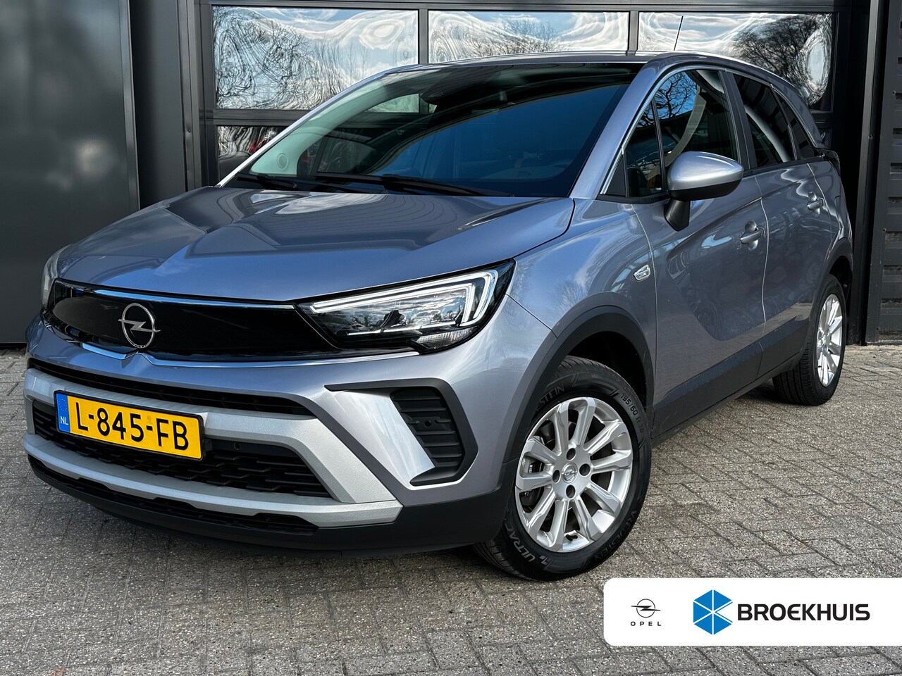 Opel Crossland - 1.2 110 PK Turbo Elegance | NAVIGATIE + APPLE CARPLAY/ANDROID AUTO| CAMERA| PARKEERSENSORE - AutoWereld.nl