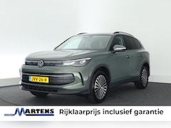 Volkswagen Tiguan - 1.5 eHybrid 204pk DSG Life Edition Trekhaak 360Camera Head-Up Stoelverwarming Navigatie