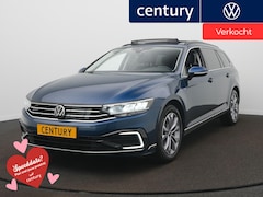 Volkswagen Passat Variant - 1.4 TSI PHEV GTE Business Navigatie - Panoramadak - Clima - Stoelverwarming