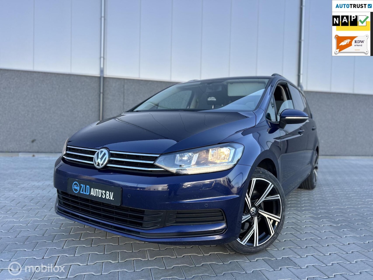 Volkswagen Touran - 1.2 TSI Comfortline 7 PERSOONS|STOELV|APK| - AutoWereld.nl