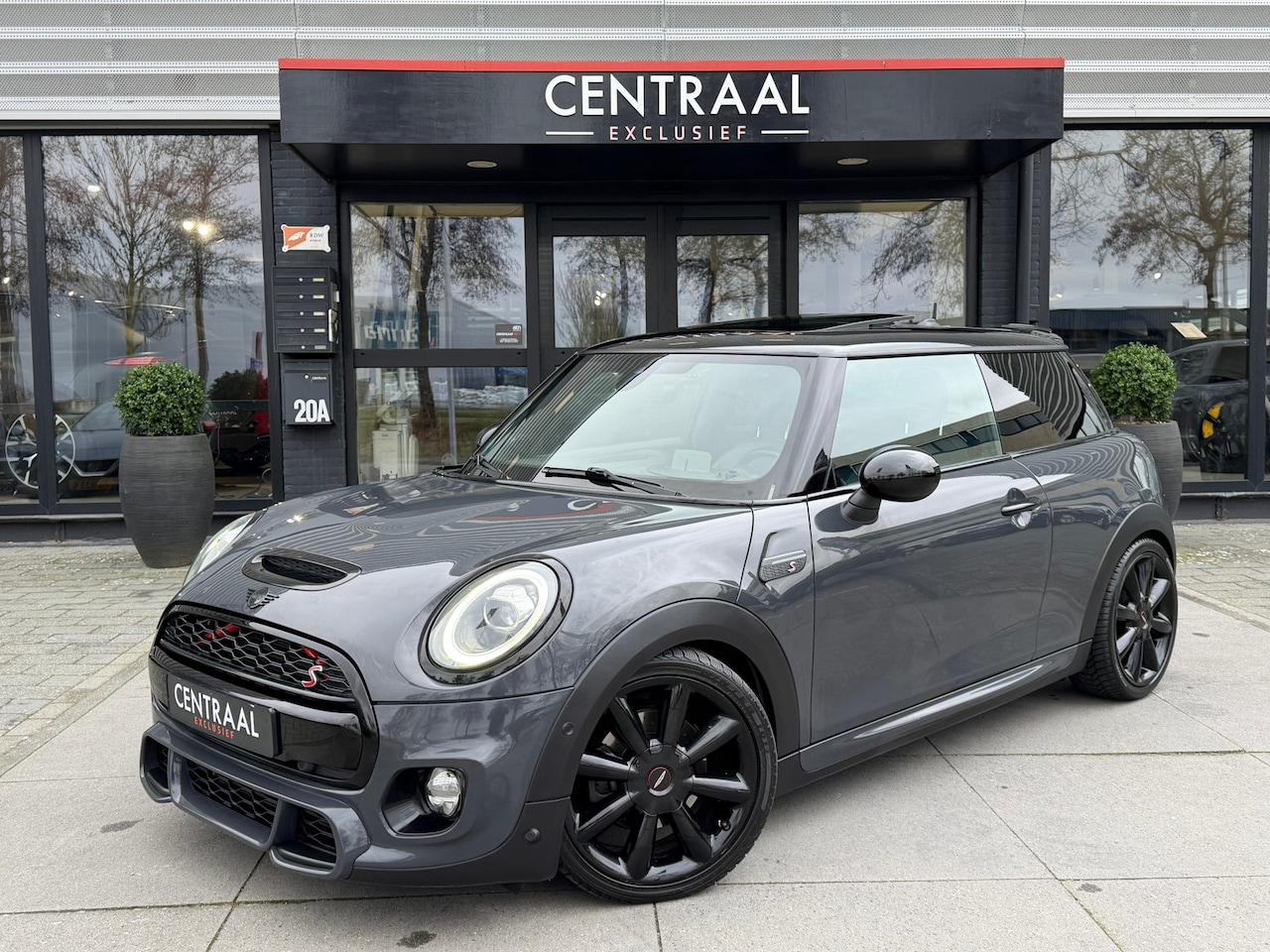 MINI John Cooper Works - Mini 2.0 S JCW Harman&Kardon|Keyless|Leder|192PK|Carplay|PDC|ACC - AutoWereld.nl