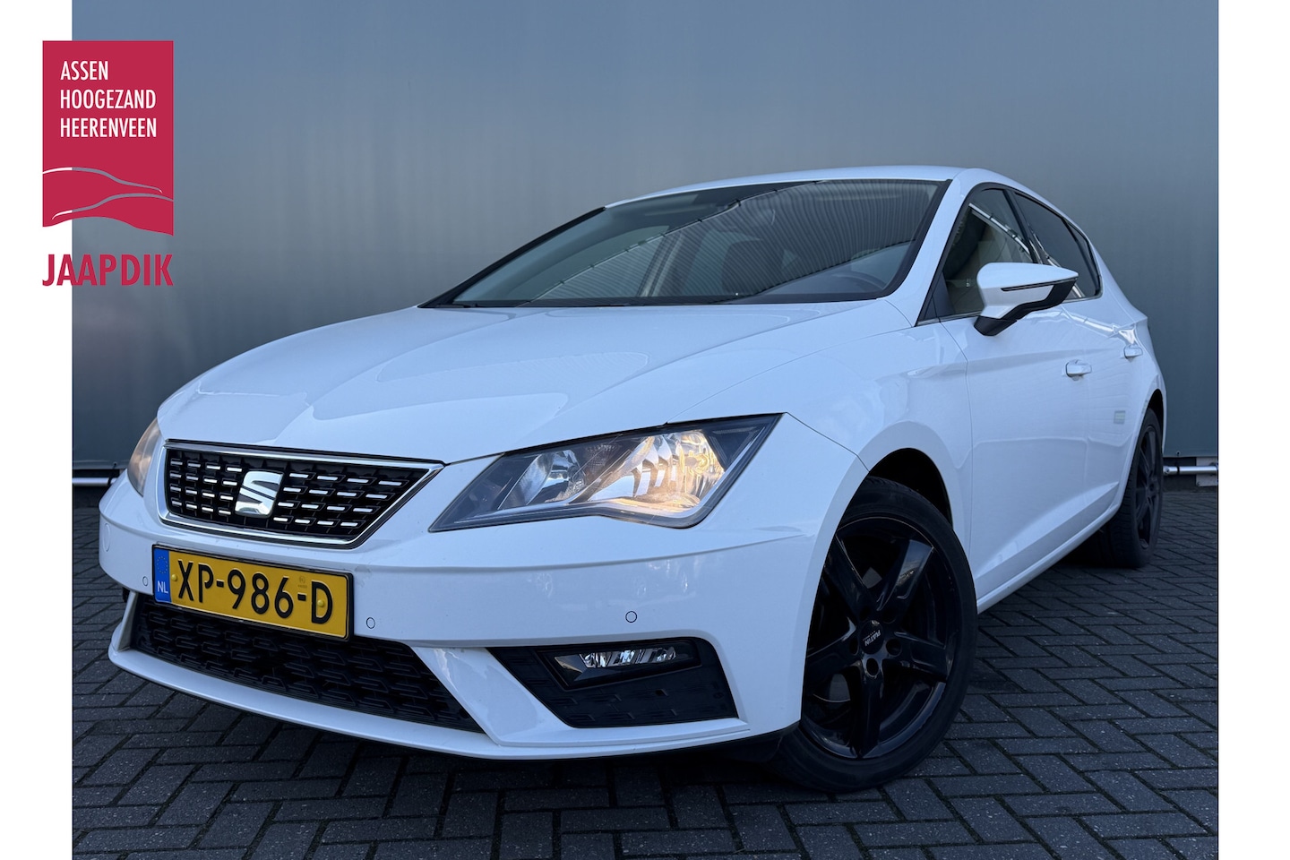 SEAT Leon ST - BJR 2017 1.4 TSI 126 PK X-PERIENCE AMBIENCE | SPORTSTOELEN | PDC | CRUISE | CARPLAY - AutoWereld.nl