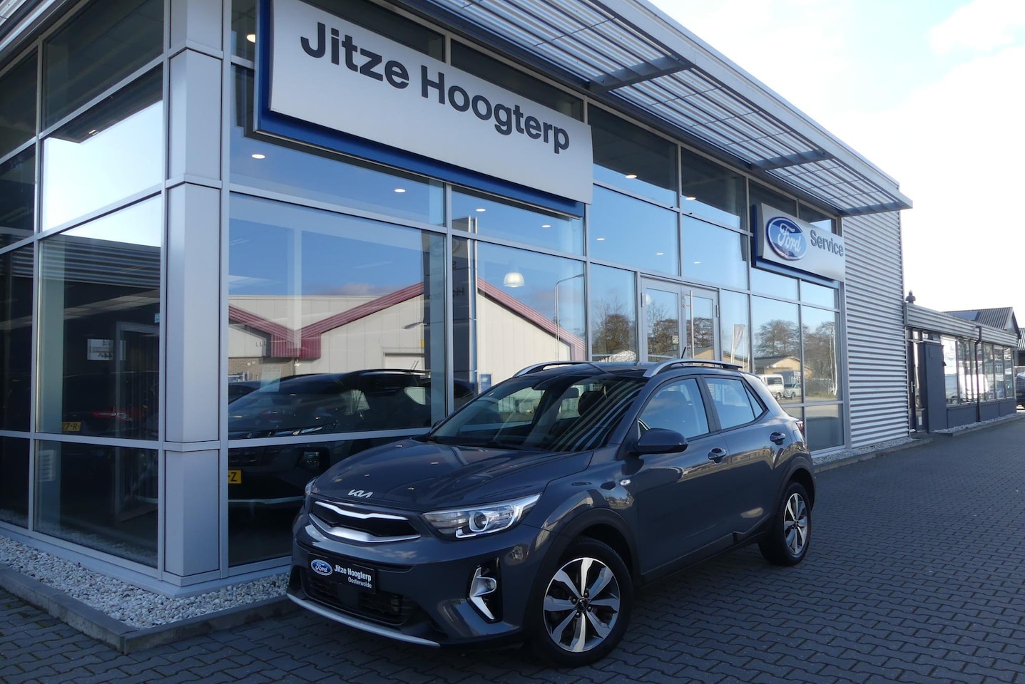 Kia Stonic - 1.0 T-GDi MHEV DynamicLine CRUISE, AIRCO, CAMERA, PDC, APPLE CARPLAY/ANDROID AUTO, LANE AS - AutoWereld.nl