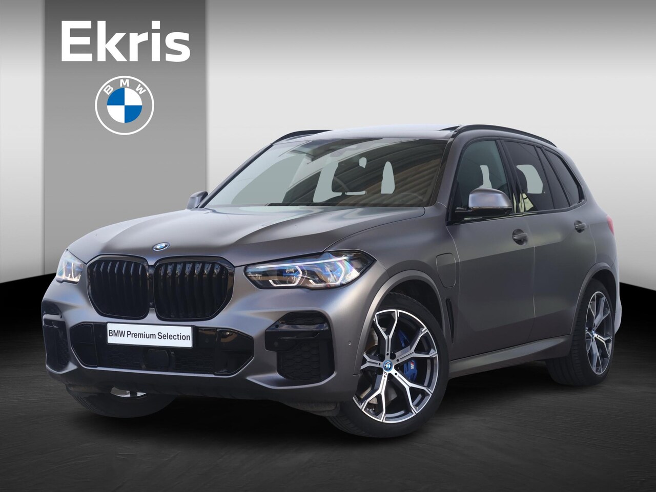 BMW X5 - xDrive45e High Executive M Sport pakket/ Panoramadak/ Elektrisch stoelen/ Laser verlichtin - AutoWereld.nl