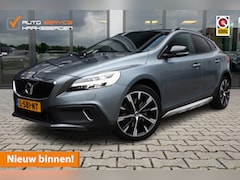 Volvo V40 Cross Country - 1.5 T3 Summum | Trekhaak | Camera | 18 Inch |