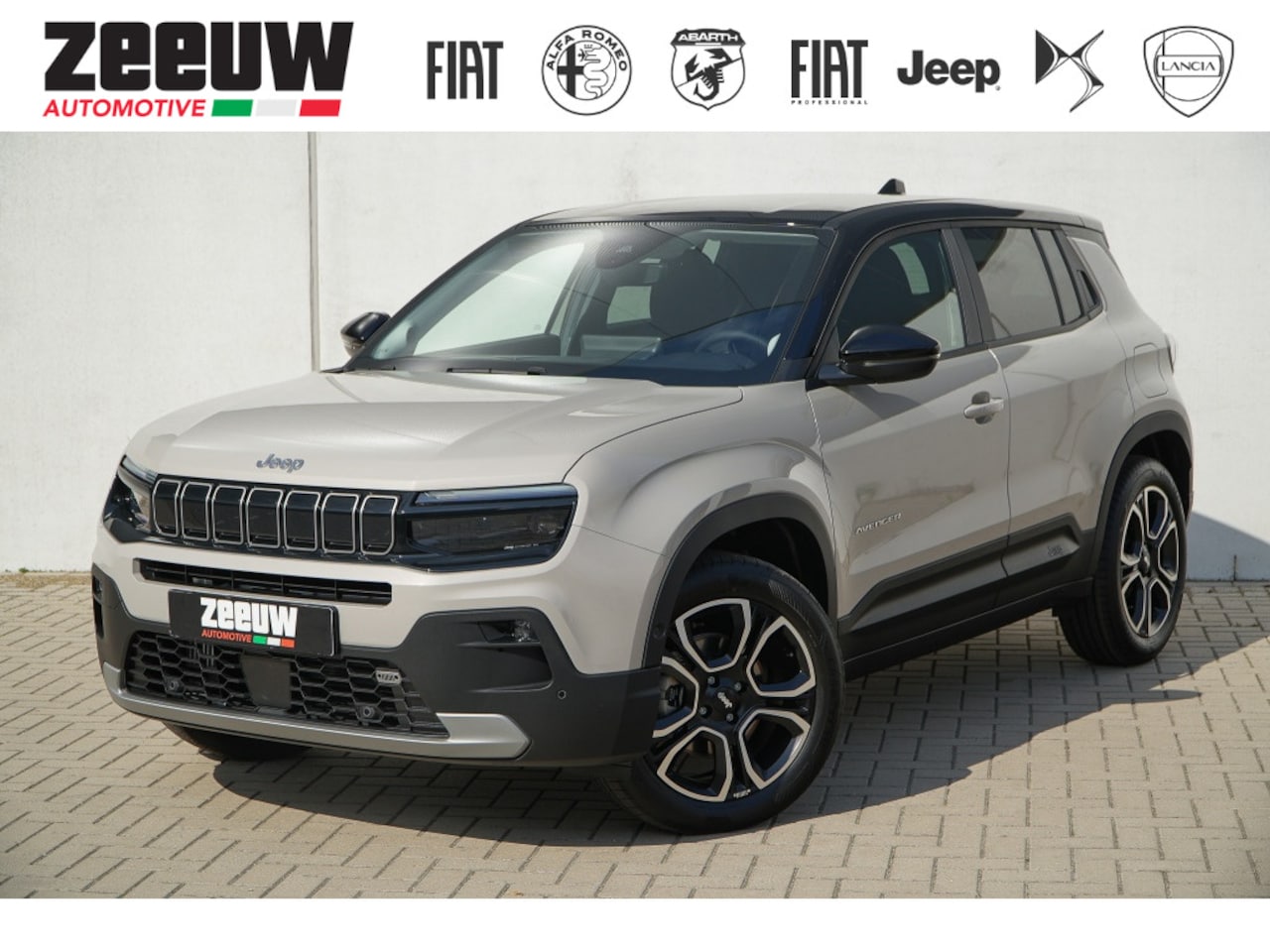 Jeep Avenger - 1.2 e-Hybrid Summit | Navi | JBL | Camera | Winter | 18" - AutoWereld.nl