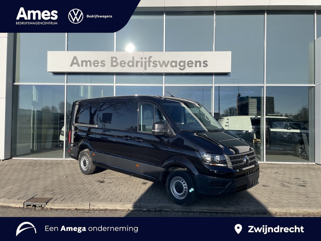 Volkswagen Crafter - 35 2.0 TDI L3H2 Trendline 140pk Hand | Trekhaak met opstap | App connect - AutoWereld.nl