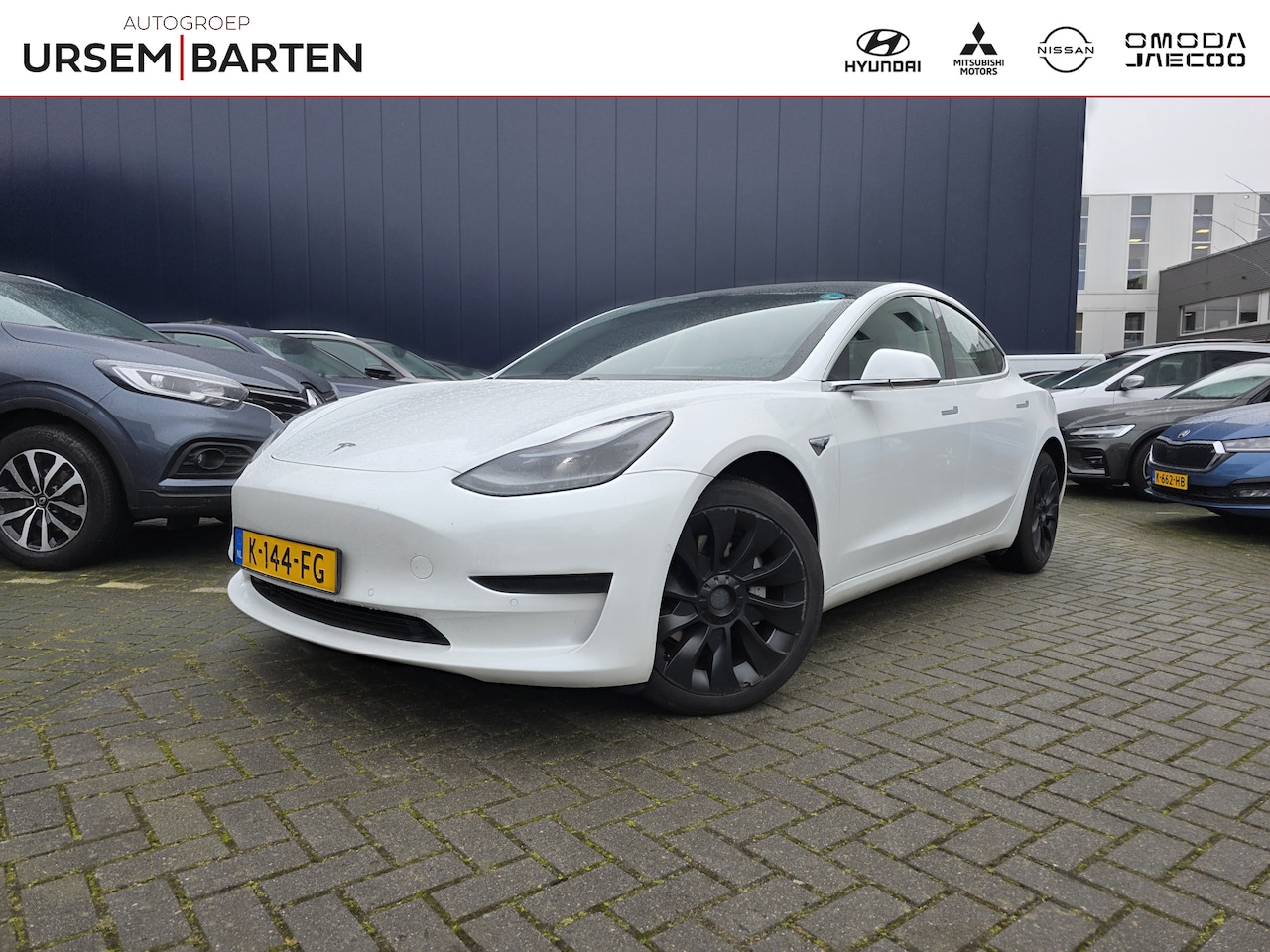 Tesla Model 3 - Standard RWD Plus 60 kWh | Volleder | Pano | Trekhaak | WLTP 491 KM | - AutoWereld.nl