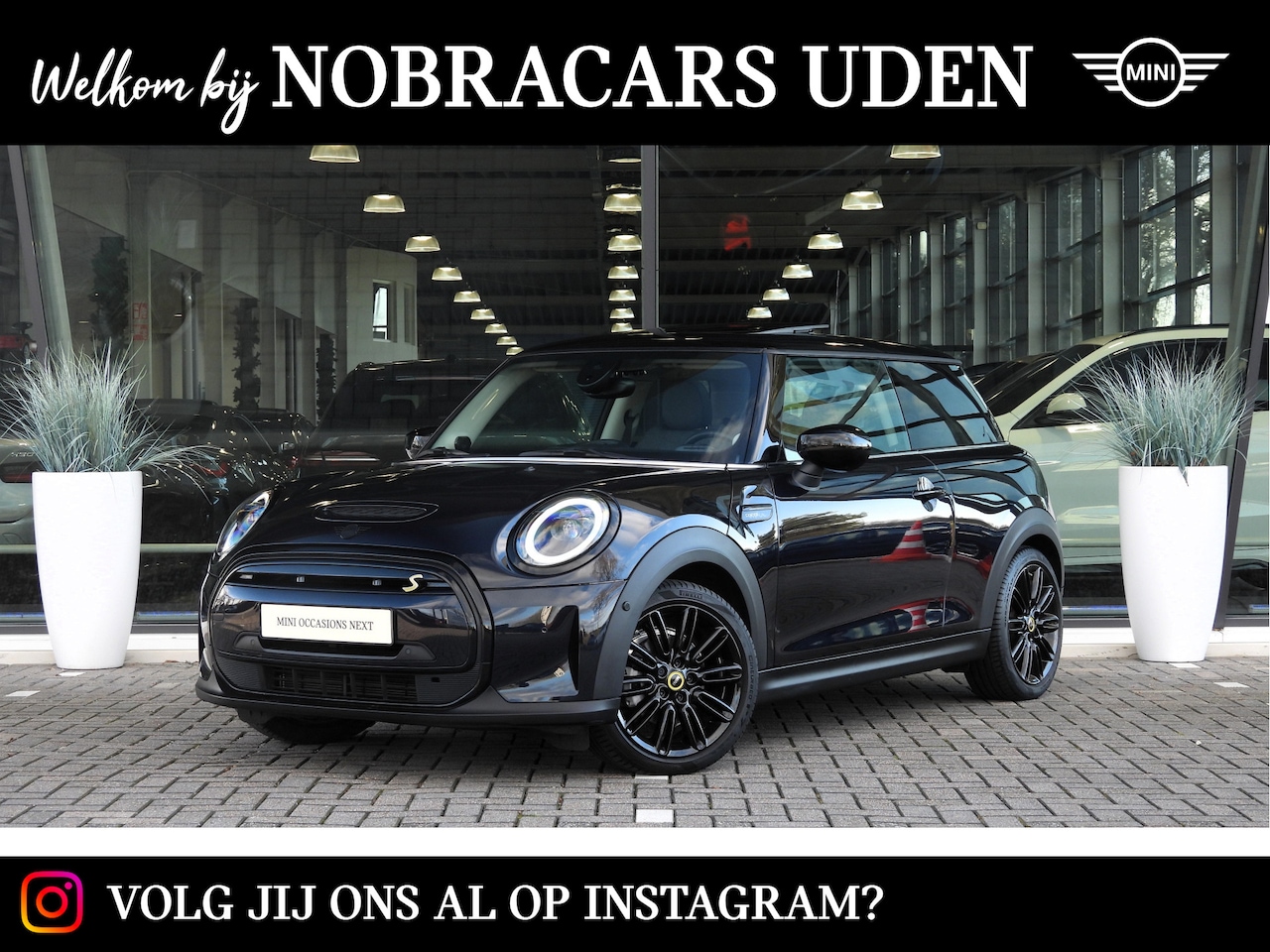 MINI Mini-Electric - Classic / Panoramadak / Sportstoelen / Achteruitrijcamera / Comfort Access / LED / Harman- - AutoWereld.nl