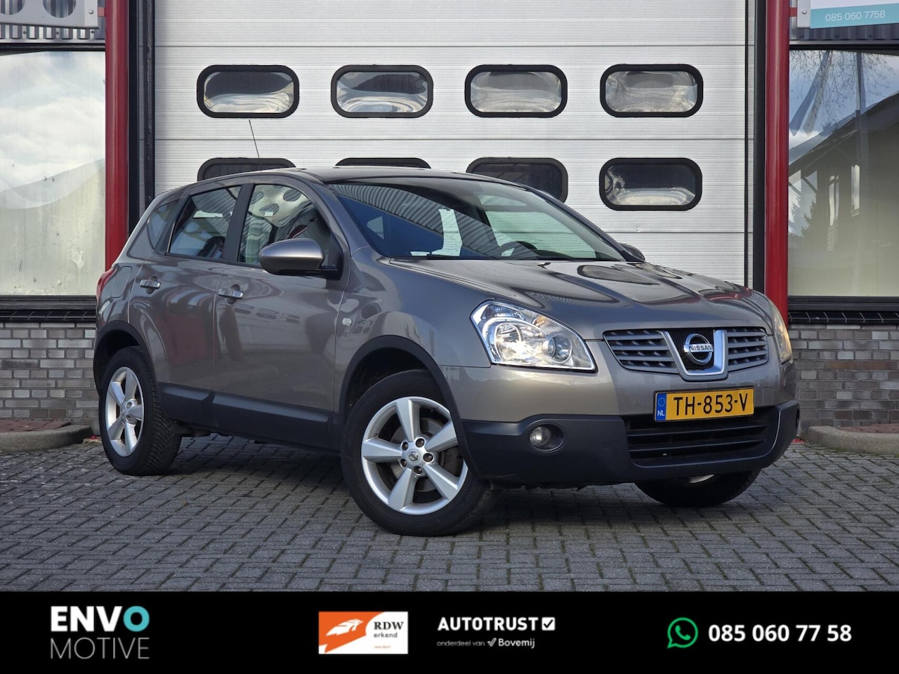 Nissan Qashqai - 1.6 Visia APK/Trekhaak/Clima/Navi/Cruise/LMV - AutoWereld.nl