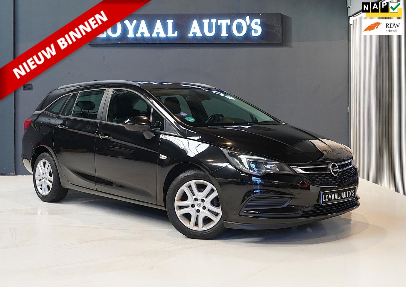 Opel Astra Sports Tourer - 1.0 Online Edition | AIRCO | PDC | CRUISE | NAVI | ELEK.RAMEN | NAP. - AutoWereld.nl