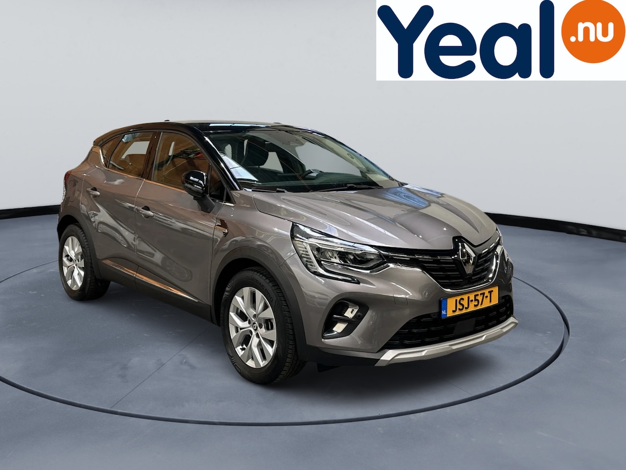 Renault Captur - 1.6 E-Tech Plug-in Hybrid 160 Intens trekhaak / Navigatie / Stoelverwarming - AutoWereld.nl