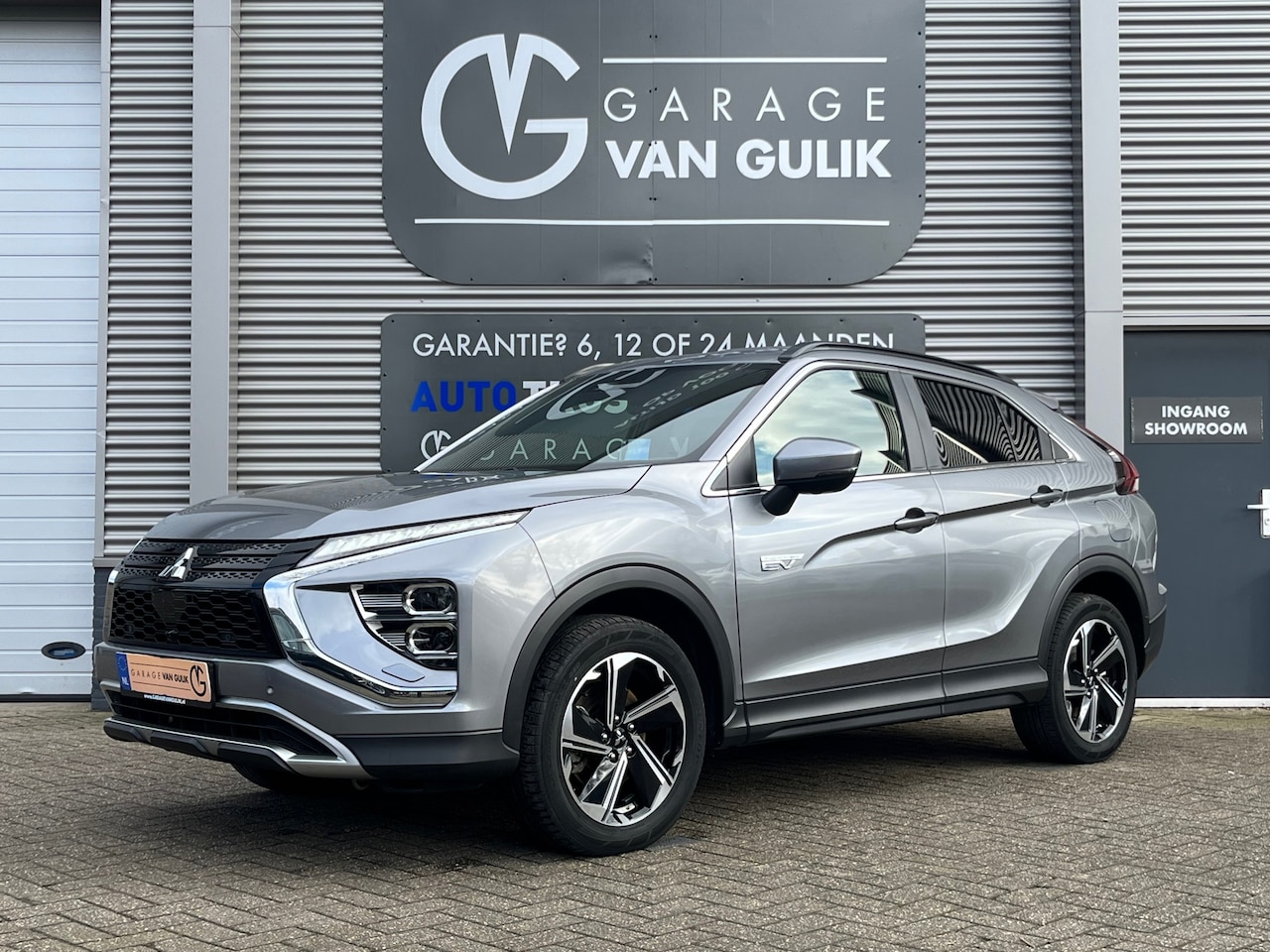 Mitsubishi Eclipse Cross - 2.4 PHEV 224PK Navi,Clima,Cruise,Isofix,Carplay,Camera,ElektrRamen+Spiegels,Stoelverwarmin - AutoWereld.nl