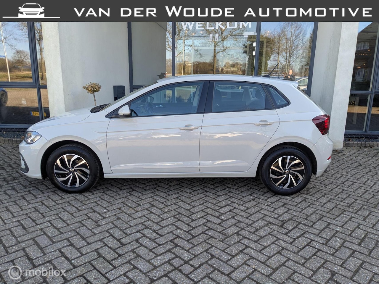 Volkswagen Polo - 1.0 TSI Life NW TYPE LED CARPLAY - AutoWereld.nl