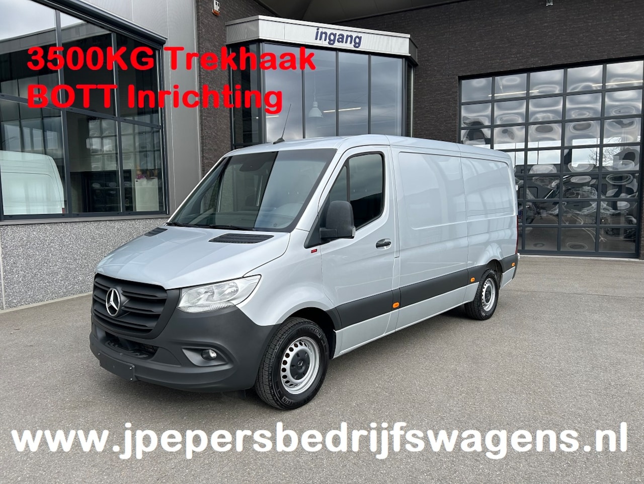 Mercedes-Benz Sprinter - 315 CDI RWD L2 H1 3500KG Trekhaak / BOTT Inrichting / MBUX 10.25 / Navigatie / Cruise cont - AutoWereld.nl