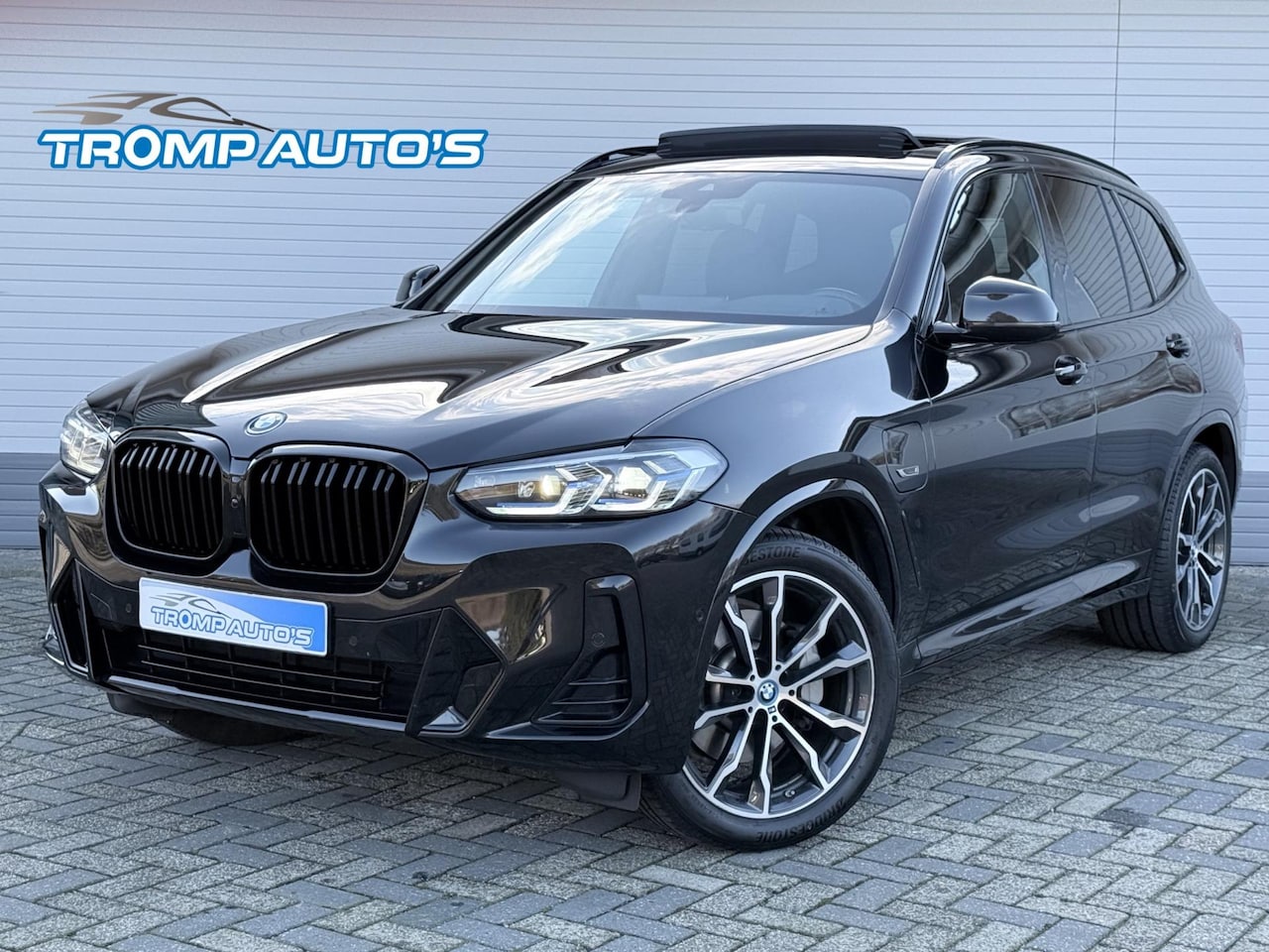 BMW X3 - XDrive30e M-SPORT|PANO|LASER|T.HAAK|LEER|MEMORY|KEYLESS| - AutoWereld.nl
