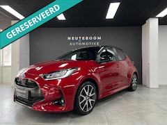 Toyota Yaris - 1.5 Hybrid Bi-Tone| Head-up | PDC | Cam| Cruise