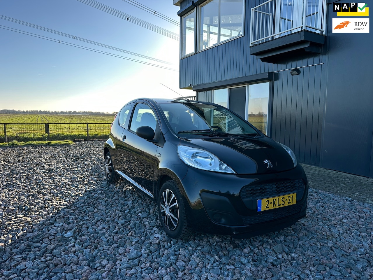 Peugeot 107 - 1.0 Access Accent 1.0 Access Accent - AutoWereld.nl