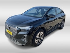 Audi Q4 Sportback e-tron - 40 Advanced edition 77 kWh / SOH 90, 3% / Warmtepomp / CarPlay / Matrix LED / Sportstoelen