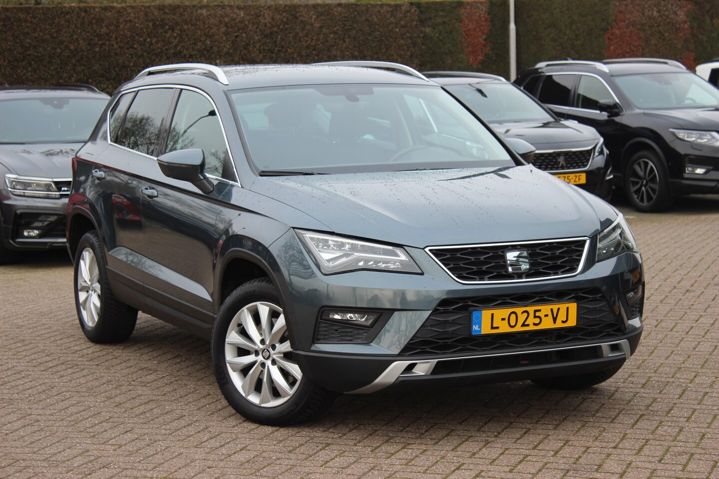 SEAT Ateca - 1.4 EcoTSI FR Business Intense / Camera / Virtual Cockpit / Navigatie / Keyless / 18'' / D - AutoWereld.nl