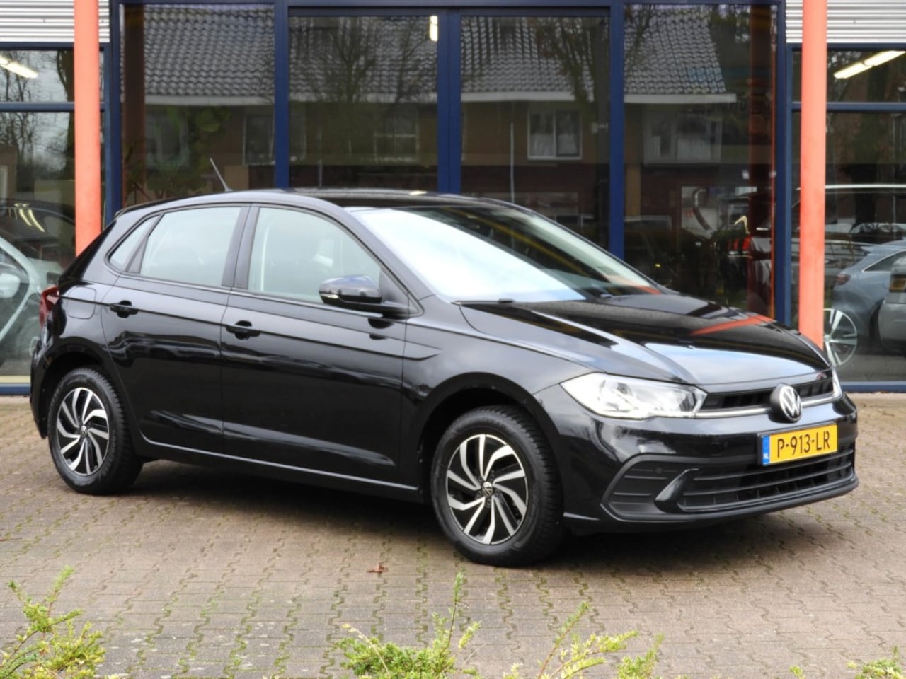 Volkswagen Polo - 1.0 TSI LIFE CARPLAY/VIRTUAL/ADAPTIVE - AutoWereld.nl