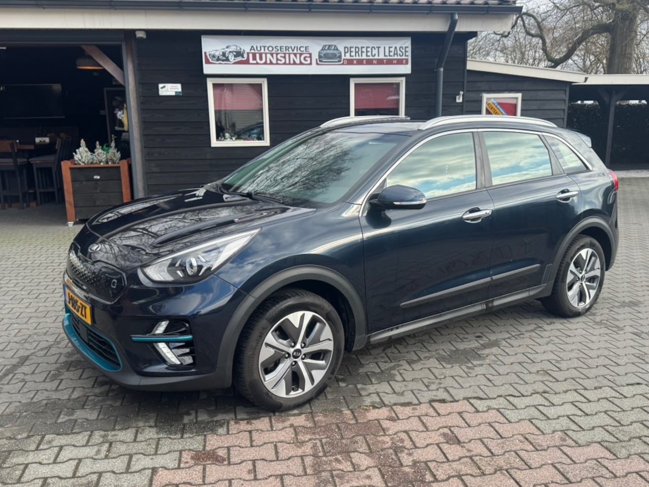 Kia Niro - DYNAMICLINE 64 KWH virtual cockpit  carplay keyless - AutoWereld.nl