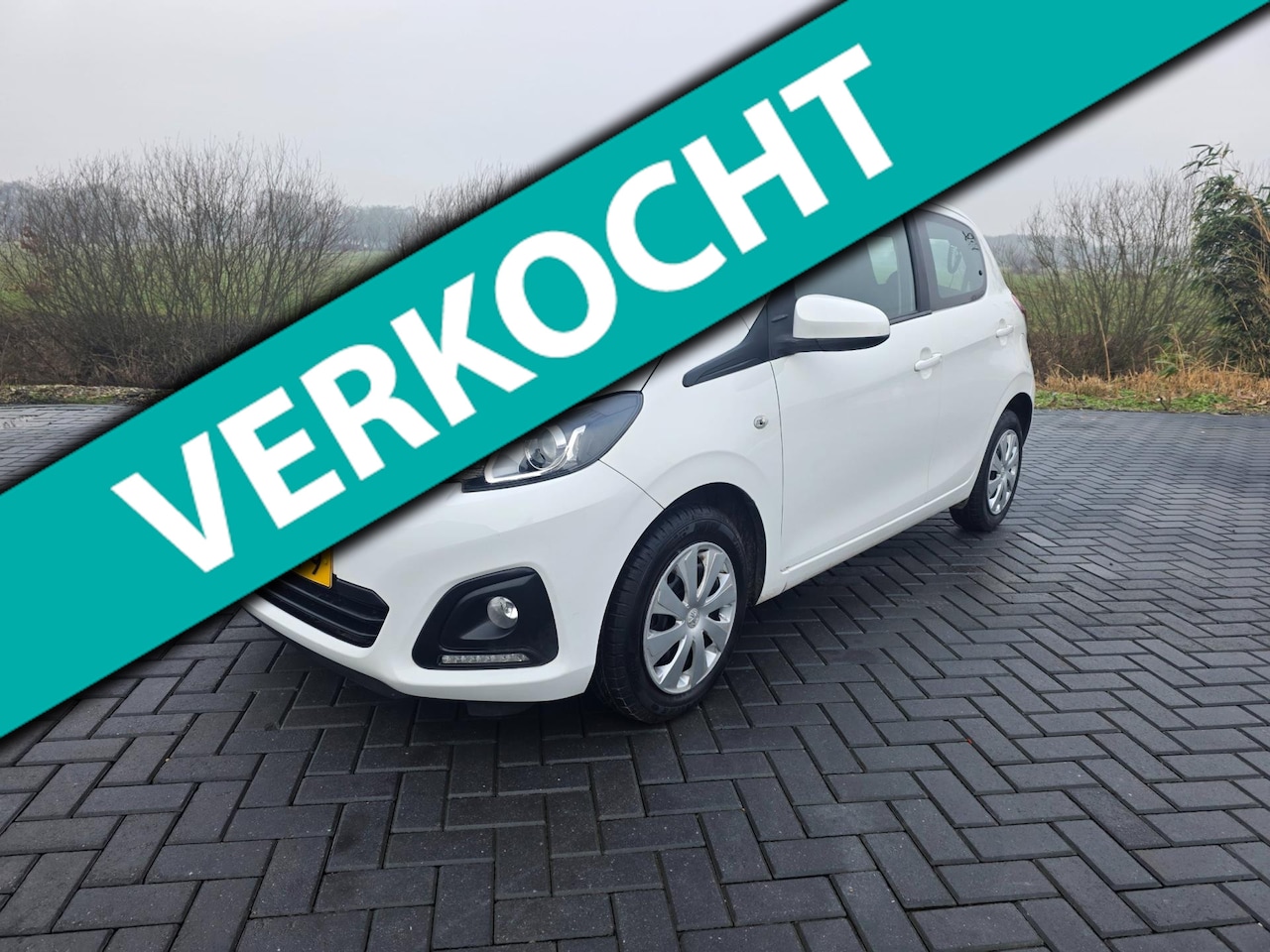 Peugeot 108 - 1.0 e-VTi Active AIRCO 2014 nieuwe APK - AutoWereld.nl