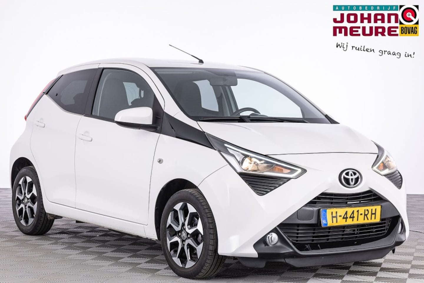 Toyota Aygo - 1.0 VVT-i x-joy 5-drs | ECC | VELGEN | CAMERA ✅ 1e Eigenaar - AutoWereld.nl