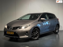 Toyota Auris - 1.6 Aspiration /Airco/Cruise/PDC+Camera/NAVI/LMV
