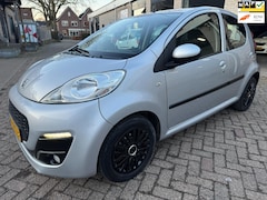 Peugeot 107 - 1.0 Active AUTOMAAT AIRCO LED ORG 44658 KM NAP O.H BOKJES VOLLEDIG DEALER ONDERHOUDEN GEHA