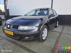 SEAT Leon - 1.6-16V Sport - Nap- 1 jaar Apk